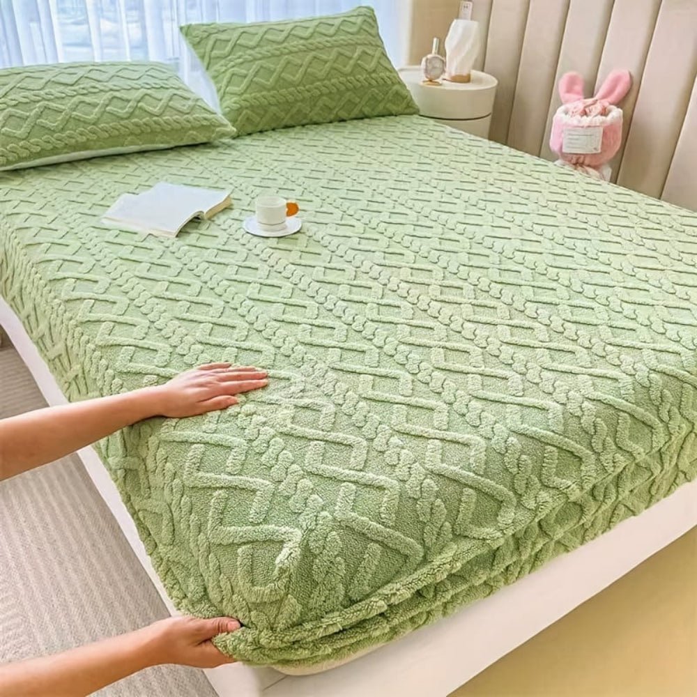 Velvet Mattress Protector with Fitted Skirt for Bed Protection