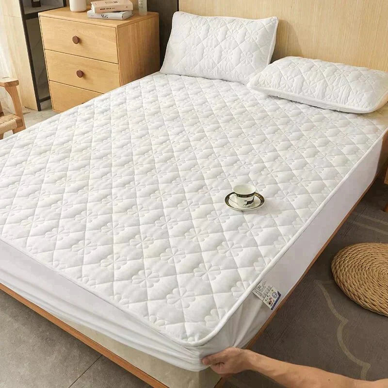 Quilted Mattress Topper Protector with Fitted Skirt for Bed