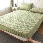 Quilted Mattress Topper Protector with Fitted Skirt for Bed