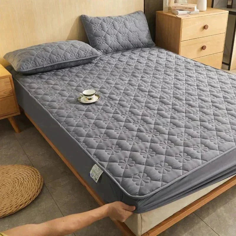 Quilted Mattress Topper Protector with Fitted Skirt for Bed